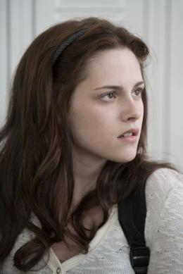 <img260*0:stuff/aj/181716/Bella%20Swan.1.jpg>
