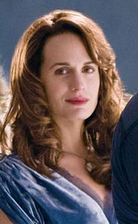 <img:stuff/aj/181716/Esme%20Cullen.jpg>