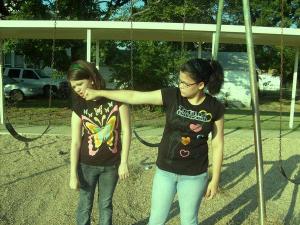 <img300*0:stuff/aj/181716/thesisterpunch.jpg>