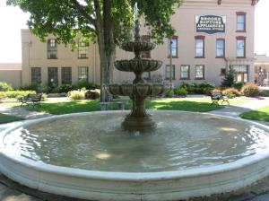 <img300*0:stuff/aj/25313/1245963160.jpg>