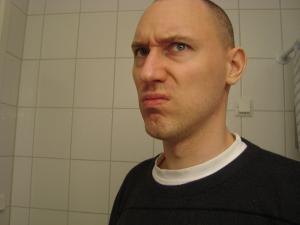 <img300*0:stuff/angry_arrogant_face.jpg>