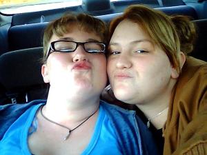 <img300*0:stuff/asheley_and_me.jpg>