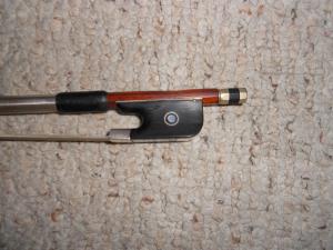 <img300*0:stuff/bowfrogdetail.jpg>