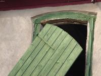 <img200*0:stuff/brokendoorzab.jpg>