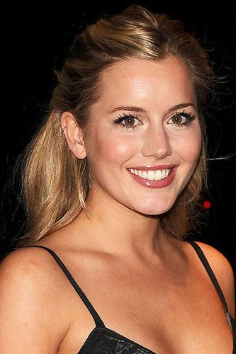 <img:stuff/caggie%25202.jpg>