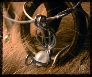<img300*0:stuff/escapeof.jpg>
