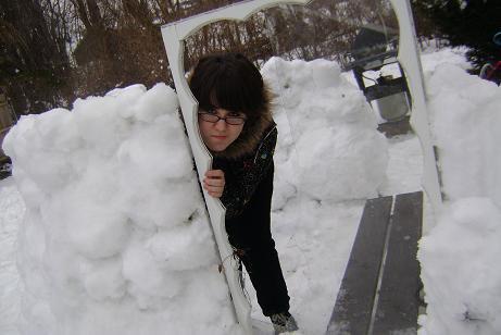 <img0*308:stuff/ghetto_snowfort_is_ghetto.jpg>
