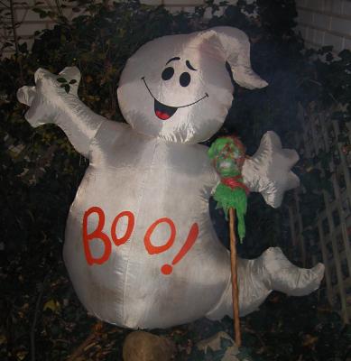 <img0*400:stuff/ghosteys%204%20S09.jpg>