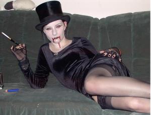 <img300*0:stuff/halloweemmailin2.jpg>