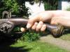 <img100*0:stuff/hand_on_gun.jpg>
