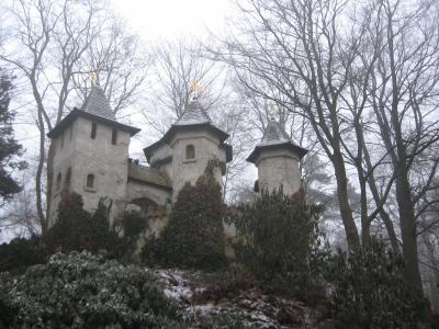 <img400*0:http://elftown.heddate.com/stuff/heresy%20iuna%20portfolio3.jpg>