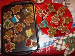 <img150*0:stuff/learasgingerbreadmen.jpg>