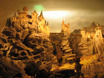<img400*0:stuff/little%20elftown%20iuna%20portfolio3.jpg>