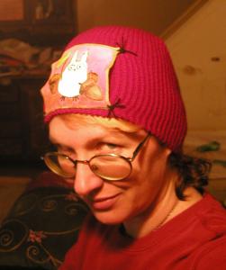 <img0*300:stuff/moira%20in%20totoro%20beanie.jpg>