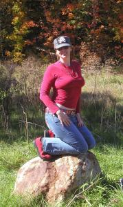<img0*300:stuff/moira%20on%20the%20rock%202.JPG>
