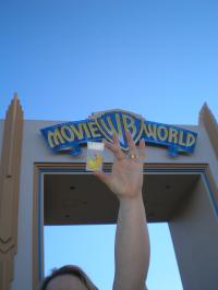<img200*0:stuff/movie%20world%20037.jpg>
