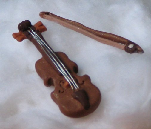 <img:stuff/msviolin.jpg>