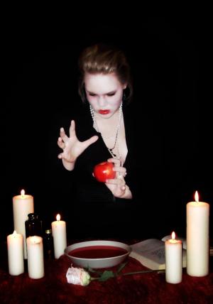 <img300*0:stuff/photofolio-tri-witch.jpg>