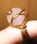 <img150*0:stuff/rosequartzring2.jpg>