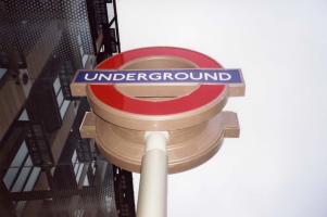 <img0*200:stuff/sign_sg.jpg>