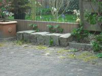 <img0*150:stuff/stones.jpg>