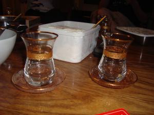 <img300*0:stuff/tea_glasses.jpg>