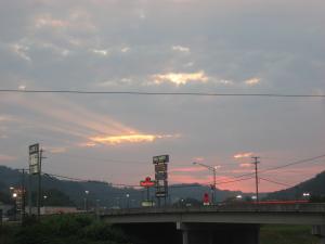 <img300*0:stuff/walsunset.jpg>