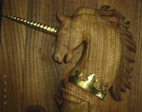 <img200*0:http://elftown.heddate.com/stuff/wappen_gold_kopf.jpg>