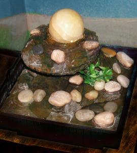 <img0*300:stuff/water%20fountain%201.jpg>
