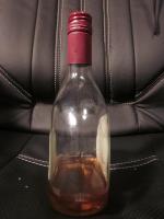 <img0*200:stuff/wine%2c_side%2c_ros%c3%a9.jpg>