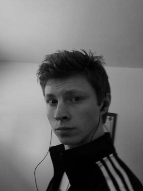 <img500*666:stuff/x340q.jpg>
