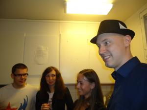 <img300*0:stuff/z/1/After%2520Partywine/dsc04292.jpg>