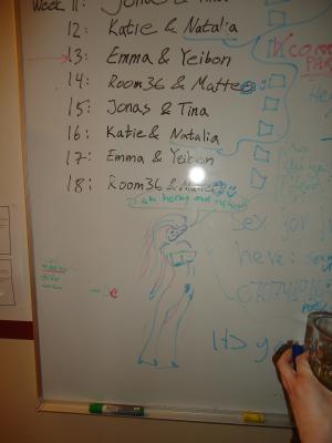 <imgr300*0:stuff/z/1/After%2520Partywine/dsc04305.jpg>