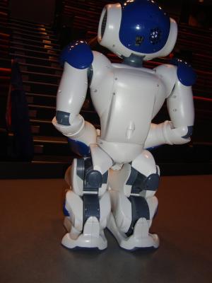 <img300*0:stuff/z/1/Aldebaran%2520Robotics%2520Presentation/DSC03787.JPG>