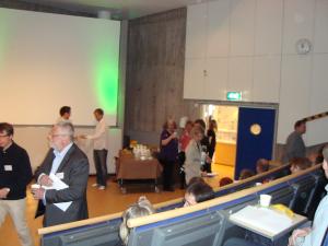 <img300*0:stuff/z/1/Alumni2009/DSC01943.JPG>