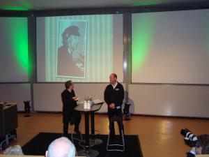 <img300*0:stuff/z/1/Alumni2009/DSC01947.JPG>