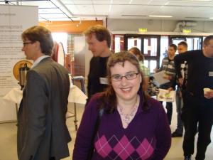 <img300*0:stuff/z/1/Alumni2009/DSC01951.JPG>