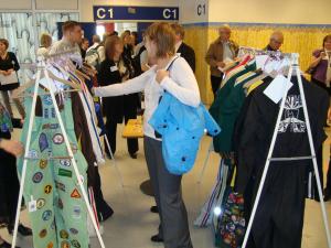 <img300*0:stuff/z/1/Alumni2009/DSC01952.JPG>