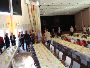 <img300*0:stuff/z/1/Alumni2009/DSC01996.JPG>