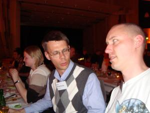 <img300*0:stuff/z/1/Alumni2009/DSC02023.JPG>