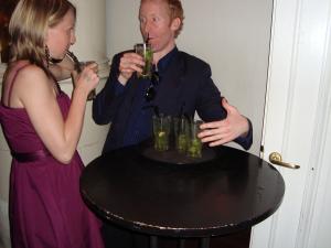 <img300*0:stuff/z/1/Alumni2009/DSC02045.JPG>