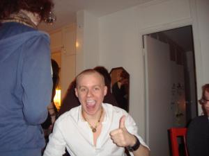 <img300*0:stuff/z/1/Anti%2520Easter%2520Party%25202010/DSC09496.JPG>