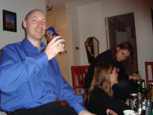 <img300*0:stuff/z/1/Anti%2520Easter%2520Party%25202010/DSC09499.JPG>
