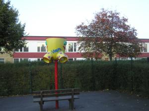 <img300*0:stuff/z/1/Autumn%2520tree%2520photo%2520reference/p1010049.jpg>