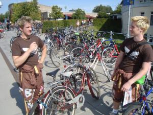 <img300*0:stuff/z/1/BasAr1d/DSC05298.JPG>