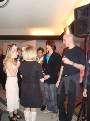 <img300*0:stuff/z/1/BasArTack/DSC06455.JPG>