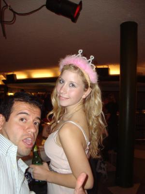 <img300*0:stuff/z/1/BasArTack/DSC06493.JPG>