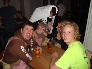 <img300*0:stuff/z/1/BasArTack/DSC06542.JPG>