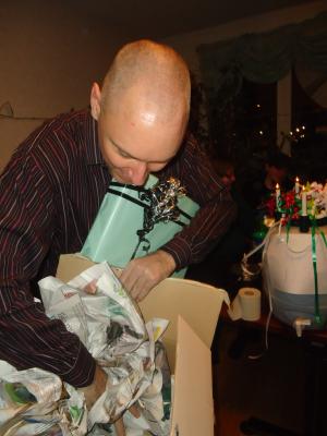 <imgl300*0:stuff/z/1/BirthdayParty2011/dsc05820.jpg>
