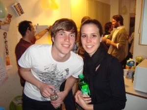 <img300*0:stuff/z/1/Birthdayparties%25202010-04-24/DSC09926.JPG>